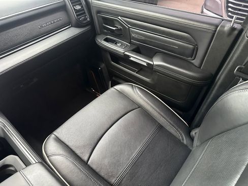 Used 2024 RAM 3500 Limited AWD/4WD image 15