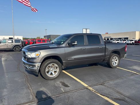 Used 2019 RAM 1500 Big Horn AWD/4WD image 3