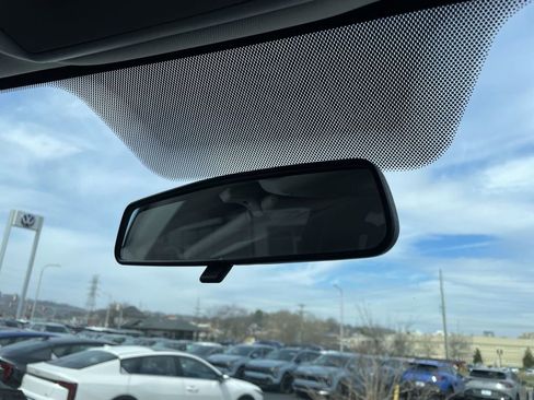 Used 2017 Toyota Tundra SR image 25