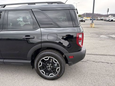 New 2026 Ford Bronco Sport Outer Banks w/ Outer Banks Tech Package+ AWD/4WD image 9