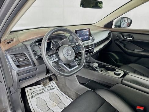 Certified 2023 Nissan Rogue SV w/ SV Premium B Package image 9