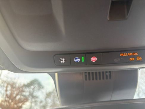 Used 2024 Chevrolet Tahoe Premier image 33