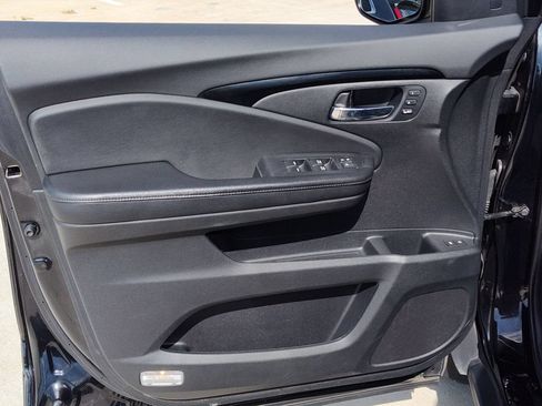 Certified 2019 Honda Passport Touring image 20