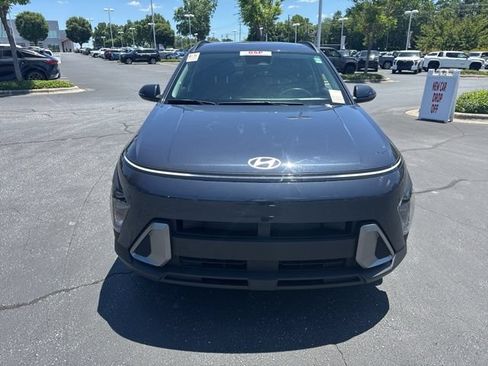Used 2025 Hyundai Kona SEL AWD/4WD image 11