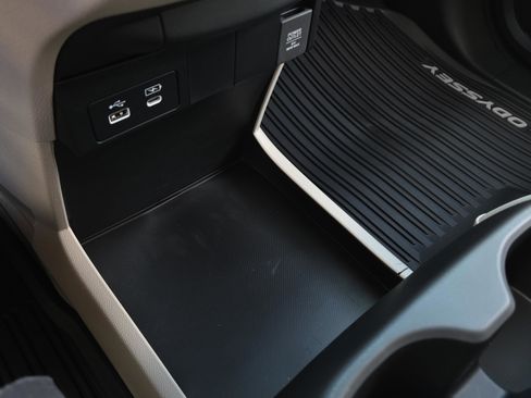 New 2026 Honda Odyssey EX-L image 30