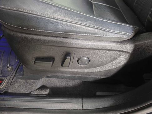 Used 2022 Kia Telluride EX w/ EX Premium Package image 29