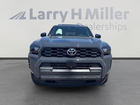 Used 2025 Toyota 4Runner TRD Off-Road AWD/4WD image 8