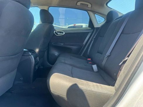 Used 2014 Nissan Sentra SR w/ SR Driver Package FWD image 22