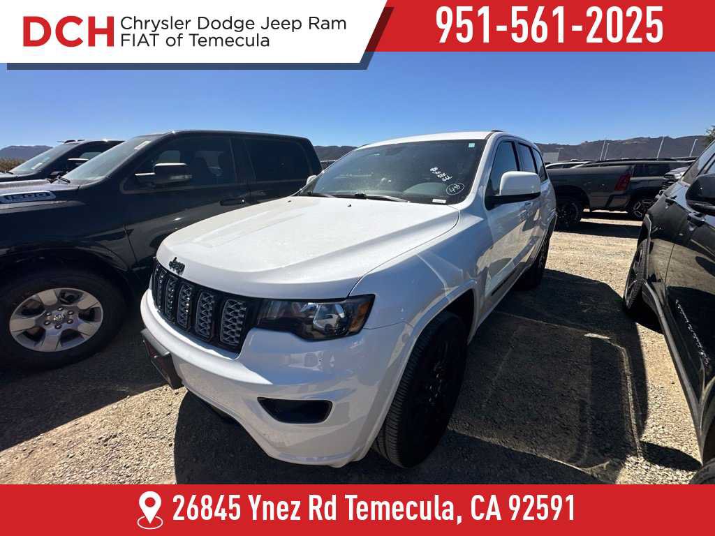 Used 2020 Jeep Grand Cherokee Altitude AWD/4WD image 1