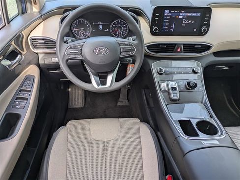 Used 2023 Hyundai Santa Fe SE image 17