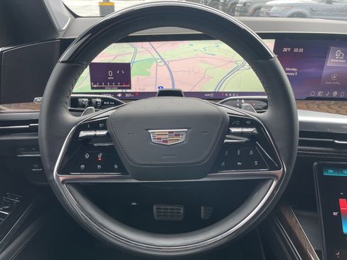 Used 2025 Cadillac Escalade ESV Sport Platinum image 21