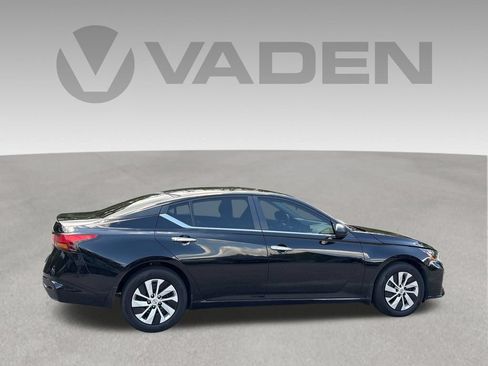 Certified 2024 Nissan Altima 2.5 S FWD image 26
