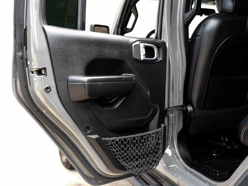 Used 2020 Jeep Wrangler Unlimited Sport S AWD/4WD image 45