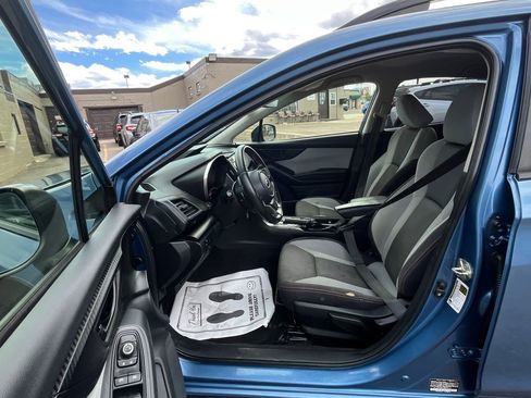 Used 2021 Subaru Crosstrek 2.0i Premium image 18