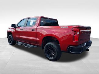Used 2021 Chevrolet Silverado 1500 Custom Trail Boss w/ LPO, Dark Essentials Package AWD/4WD video 3