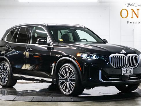 Used 2026 BMW X5 xDrive40i w/ Premium Package AWD/4WD image 1