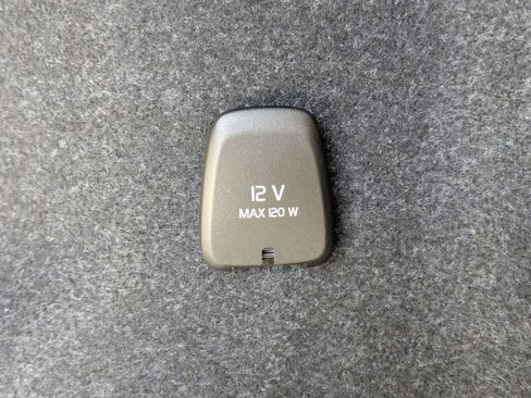 New 2026 Volvo XC40 B5 Ultra w/ Protection Package Premier image 14