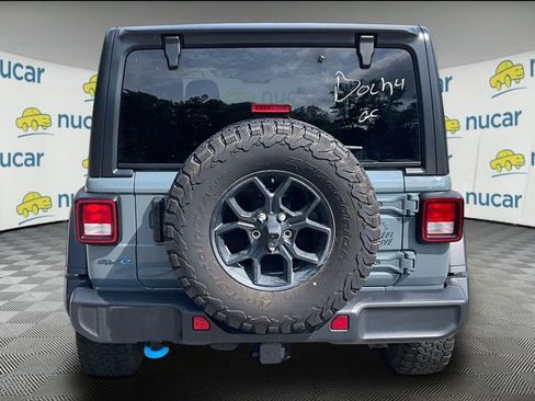 Used 2024 Jeep Wrangler Unlimited AWD/4WD image 3