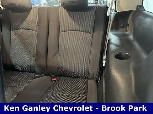 Used 2014 Dodge Journey SXT w/ Flexible Seating Group image 18