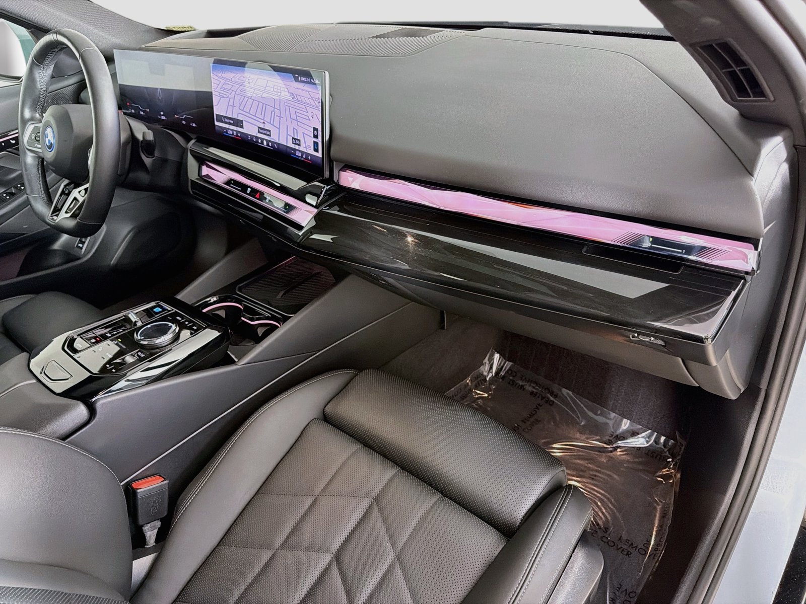 Certified 2024 BMW i5 eDrive40i w/ M Sport Package RWD image 31