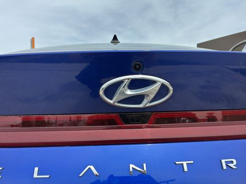 Certified 2023 Hyundai Elantra SEL FWD image 23