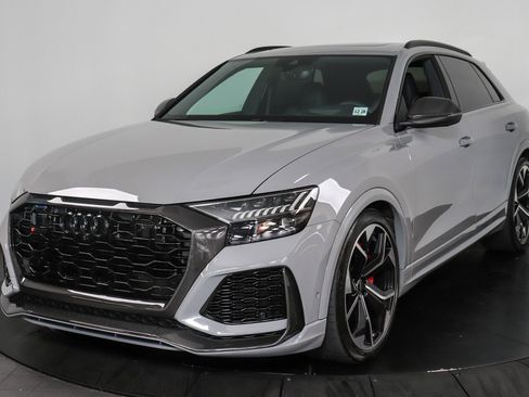 Used 2024 Audi RS Q8 image 1