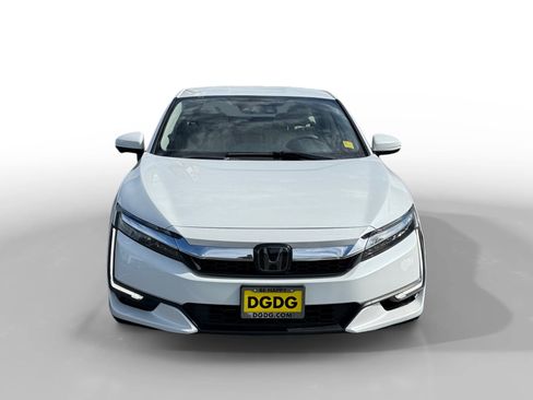 Certified 2018 Honda Clarity Plug-In Hybrid image 8