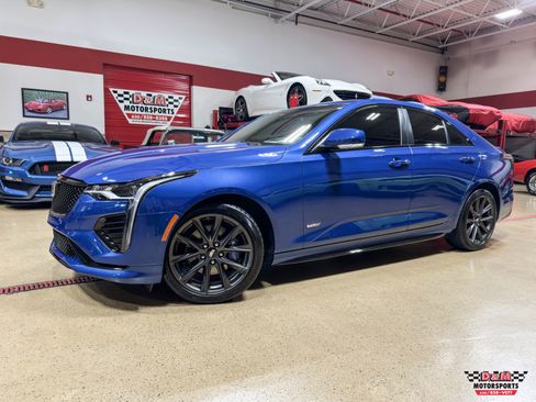 Used 2023 Cadillac CT4 V w/ Navigation Package image 1