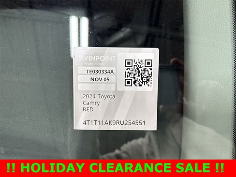 Used 2024 Toyota Camry SE image 14
