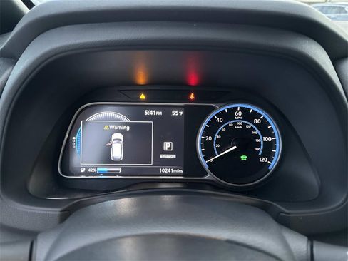 Used 2025 Nissan Leaf SV Plus image 17