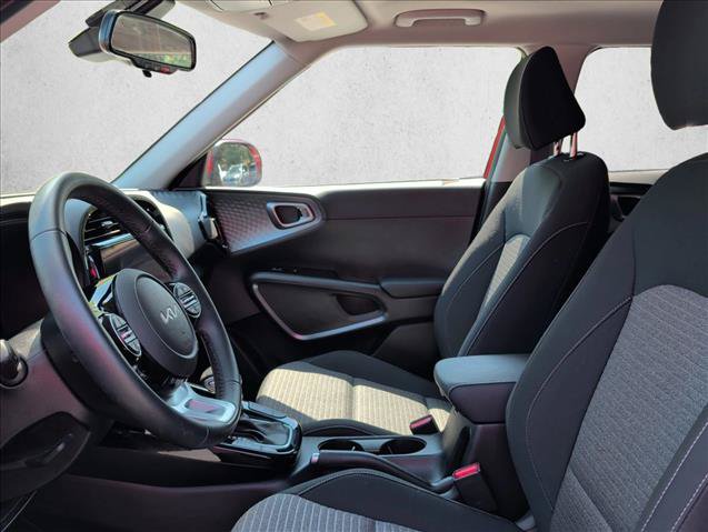 Used 2025 Kia Soul EX FWD image 10