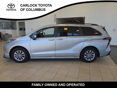 Used 2025 Toyota Sienna XLE w/ XLE Plus Package