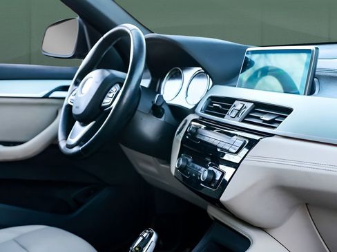 Used 2021 BMW X1 sDrive28i w/ Convenience Package image 27