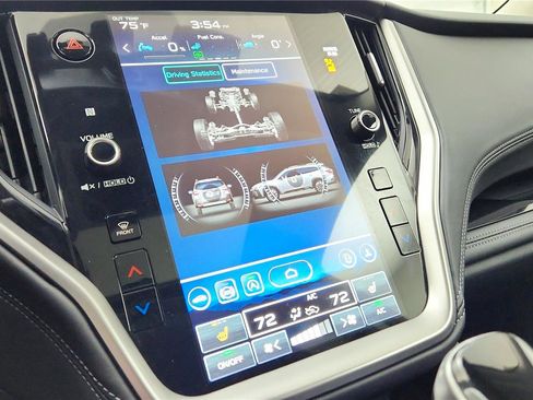 Used 2025 Subaru Outback Limited XT image 30