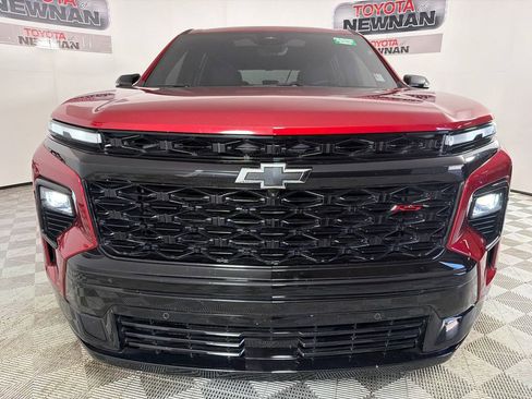 Used 2024 Chevrolet Traverse RS AWD/4WD image 10