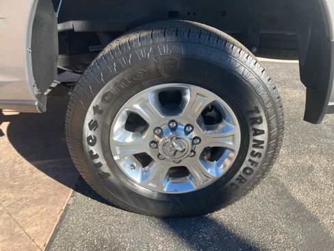 Used 2024 RAM 2500 Big Horn w/ Bed Utility Group image 34