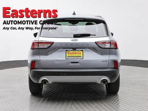 Used 2022 Ford Escape SE AWD/4WD image 5