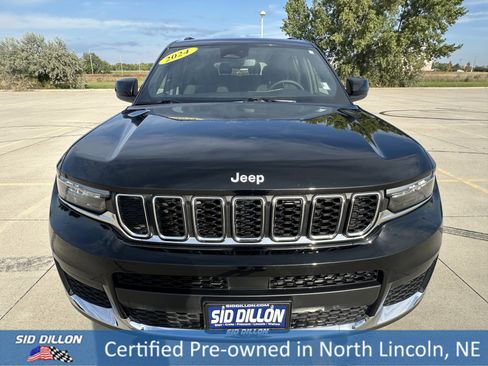 Used 2024 Jeep Grand Cherokee L Laredo w/ Luxury Tech Group I image 4