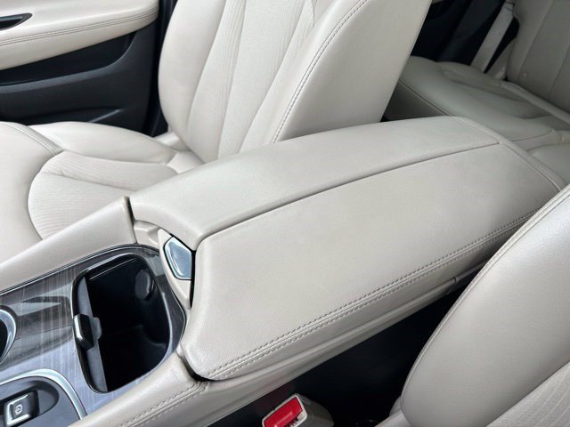 Used 2020 Buick Envision Preferred FWD image 34