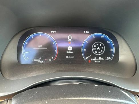 Used 2023 Toyota Highlander Platinum FWD image 18