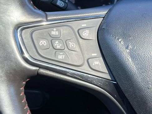 Used 2022 Chevrolet Equinox RS w/ RS Leather Package FWD image 23