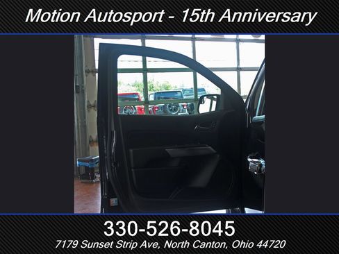 Used 2021 Chevrolet Colorado LT w/ Redline Special Edition AWD/4WD image 15
