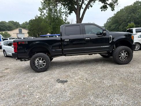 Used 2018 Ford F250 Limited w/ FX4 Off-Road Package AWD/4WD image 4