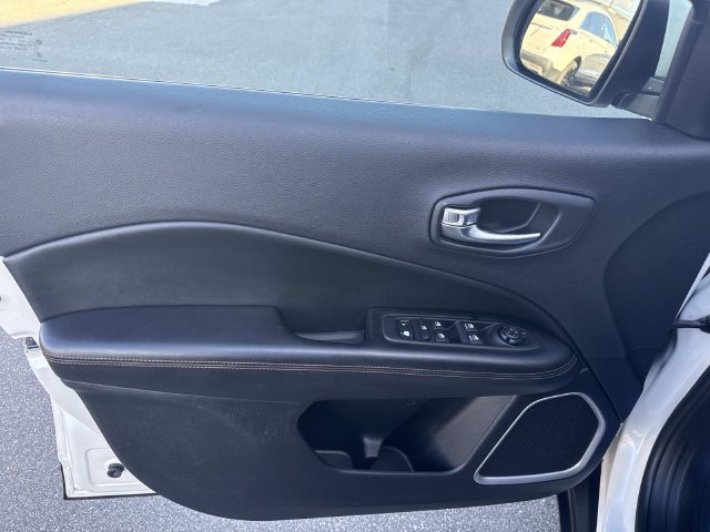 Used 2019 Jeep Compass Limited AWD/4WD image 44