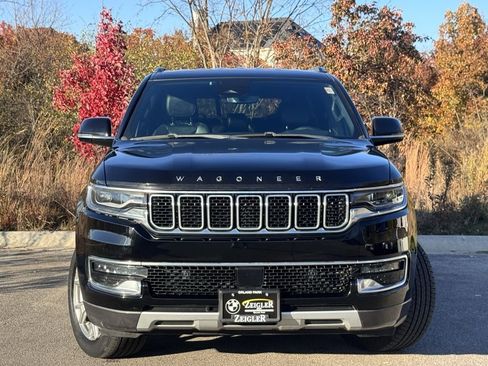 Used 2022 Jeep Wagoneer Series II image 2