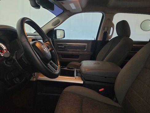 Used 2015 RAM 1500 Lone Star RWD image 17