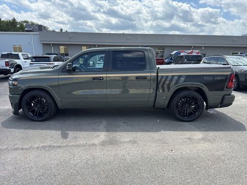 New 2026 RAM 1500 Big Horn AWD/4WD image 4