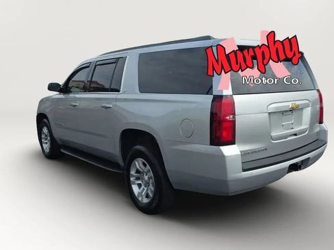 Used 2017 Chevrolet Suburban LT AWD/4WD image 6