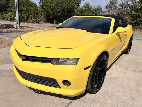 Used 2014 Chevrolet Camaro LT image 18