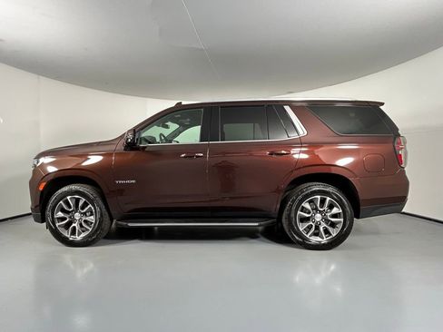 Used 2022 Chevrolet Tahoe LT w/ LT Signature Plus Package image 4